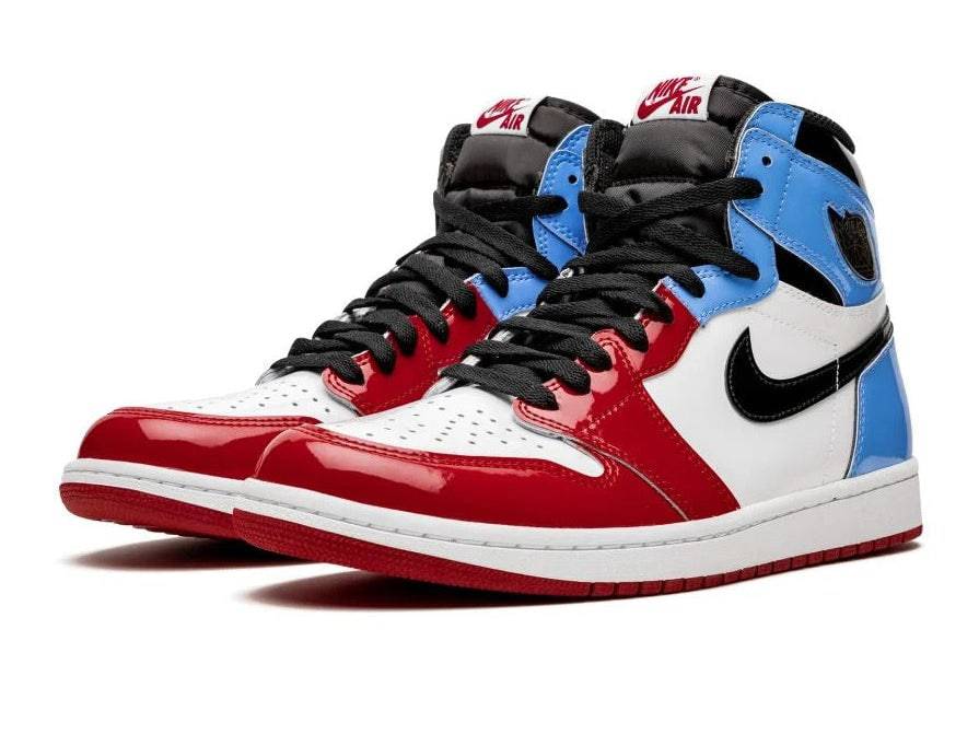 Air Jordan 1 Retro High Fearless UNC Chicago